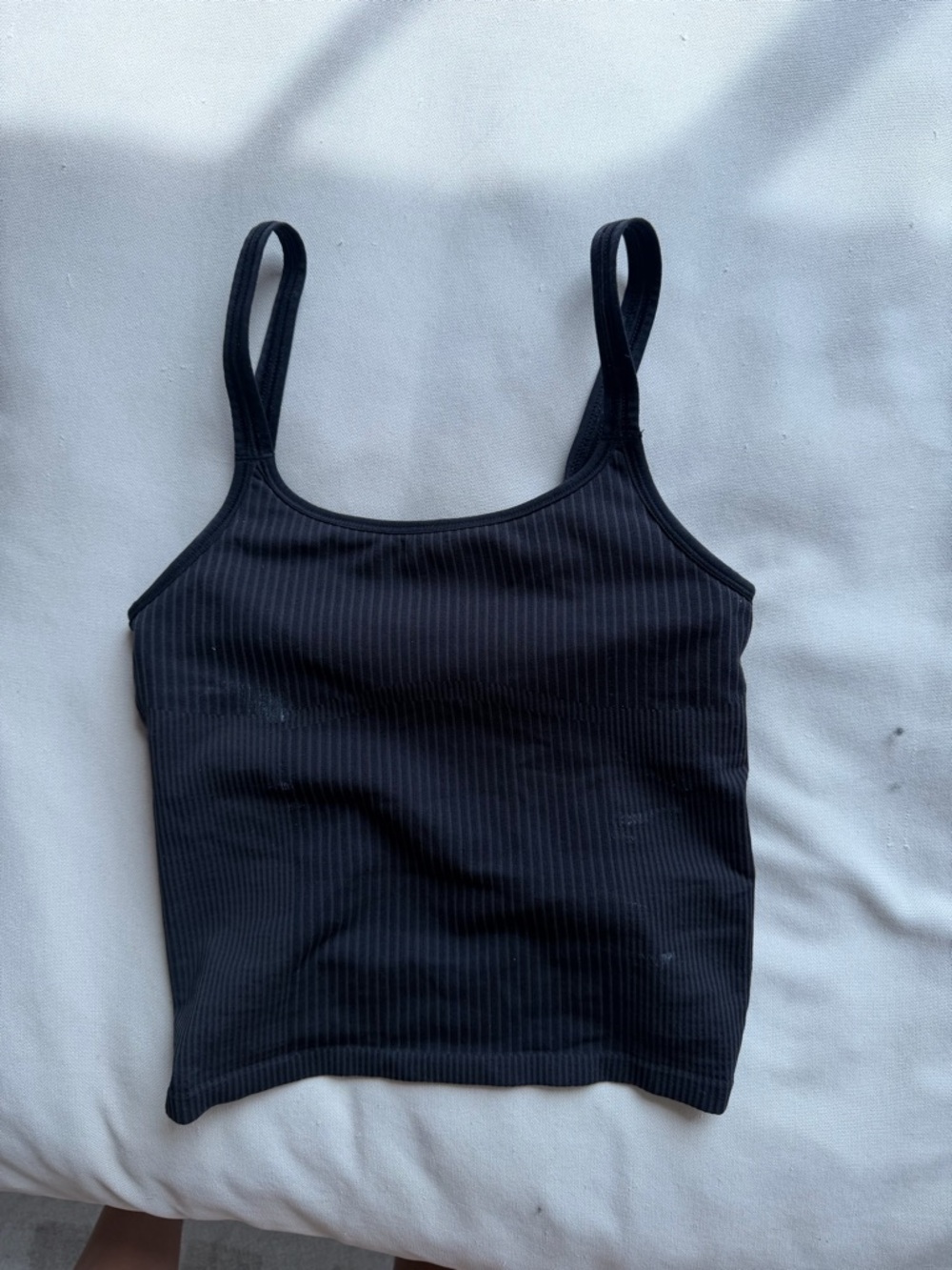 lululemon athletica Black Ribbed Cropped Tank. Size 4